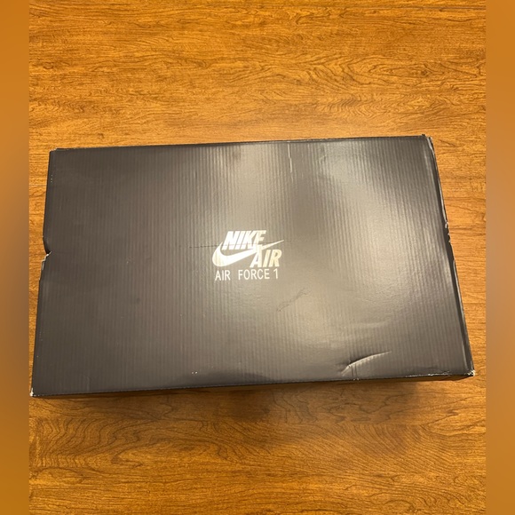 Nike Air Force 1 Luxe Providence Purple - Picture 4 of 9